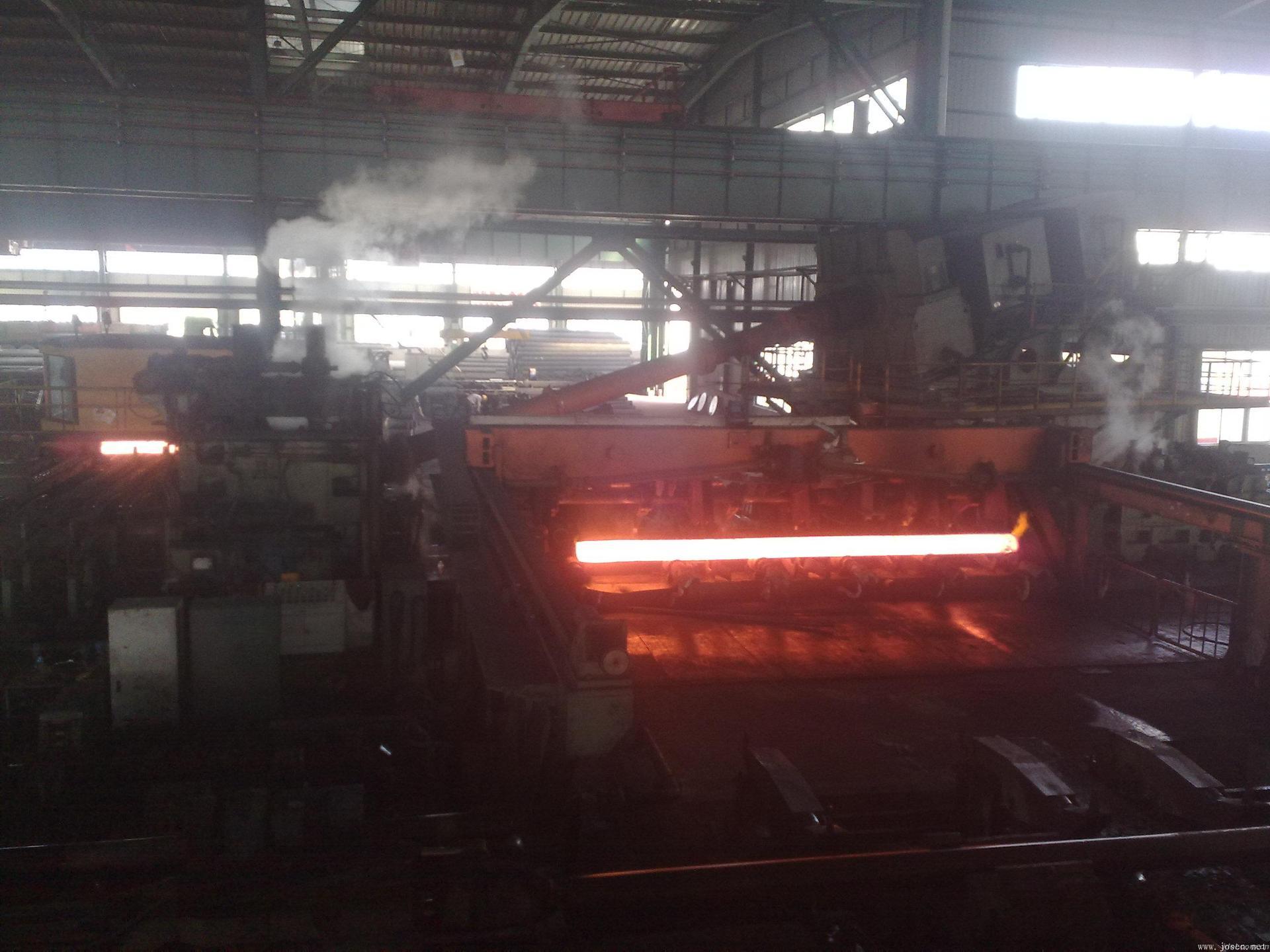 穿孔-1.jpg 穿孔-1.jpg