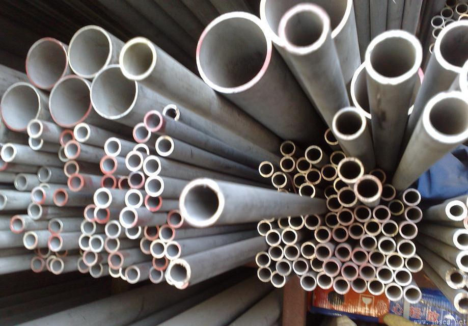 304無縫不銹鋼管.jpg 304無縫不銹鋼管.jpg