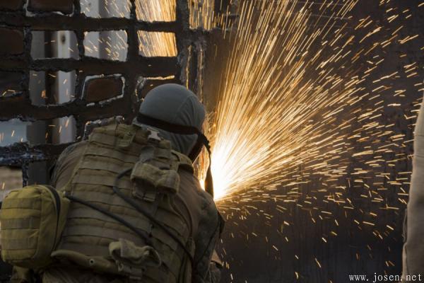 232關稅危及美國鋼鐵業本身 下游行業要求引入“日落條款” 232關稅危及美國鋼鐵業本身 下游行業要求引入“日落條款”